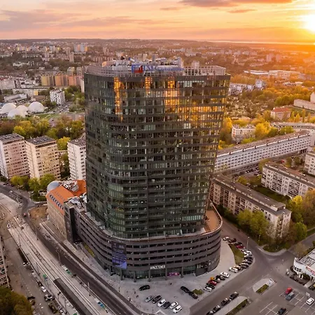 Ans Hanza Tower 15th Floor With View, Swimming Pool Area With Saunas, Viewing Terrace Lejlighed