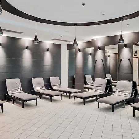 Ans Hanza Tower 15th Floor With View, Swimming Pool Area With Saunas, Viewing Terrace 什切青