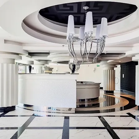 公寓 Ans Hanza Tower 15th Floor With View, Swimming Pool Area With Saunas, Viewing Terrace