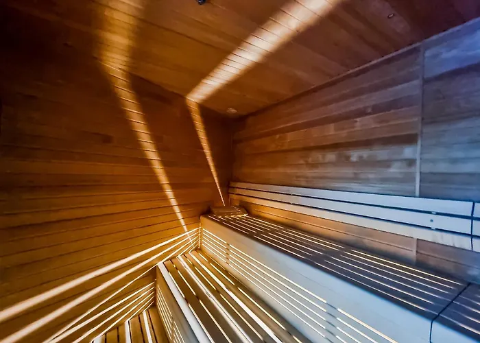 Ans Hanza Tower 15th Floor With View, Swimming Pool Area With Saunas, Viewing Terrace Lägenhet *