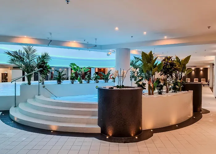 Lägenhet Ans Hanza Tower 15th Floor With View, Swimming Pool Area With Saunas, Viewing Terrace